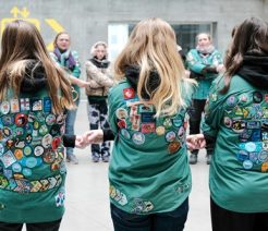 besøg-fra-pigespejdere-marts-2024-1-of-58